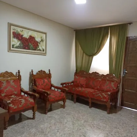 Casa A 5 Minutos A Pe Da Basilica E Da Feira Em Aparecida Villa Aparecida  Exterior photo